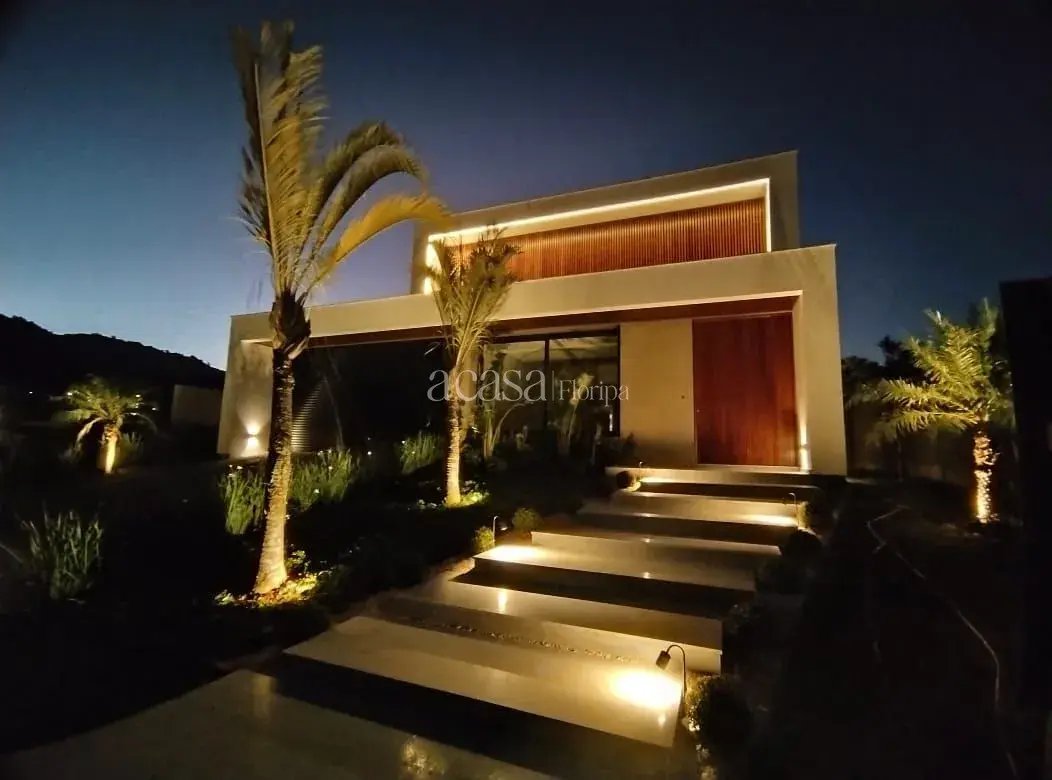 Condo in Florianópolis, State of Santa Catarina, Brazil 1 - 17986316