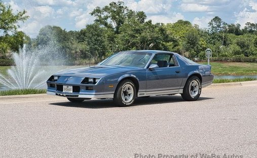 Chevrolet Camaro in Calverton, NY, United States 1