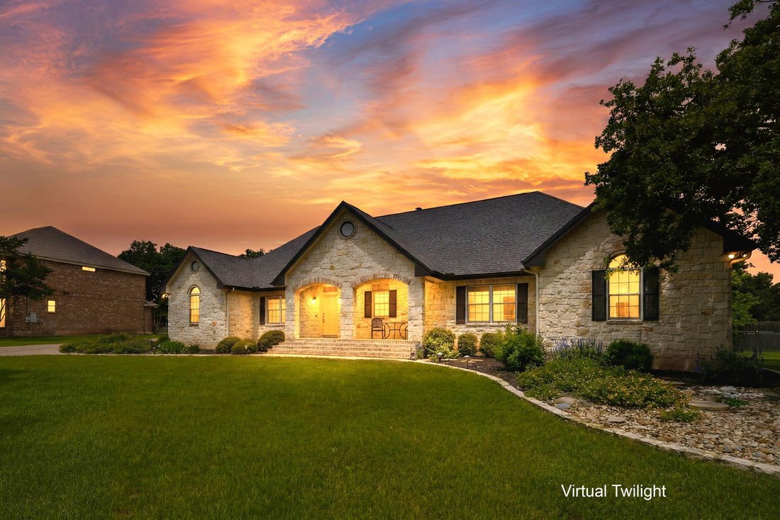 House in Georgetown, Texas, United States 1 - 17988432
