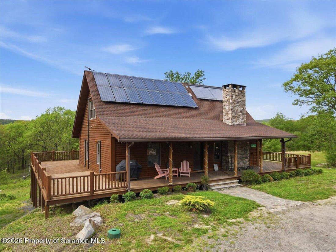House in Dunmore, Pennsylvania, United States 5 - 17984026