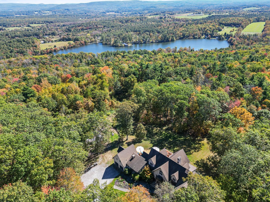 House in Great Barrington, Massachusetts, United States 1 - 17986255