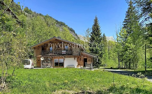 Chalet in La Giettaz, Auvergne-Rhône-Alpes, France 1