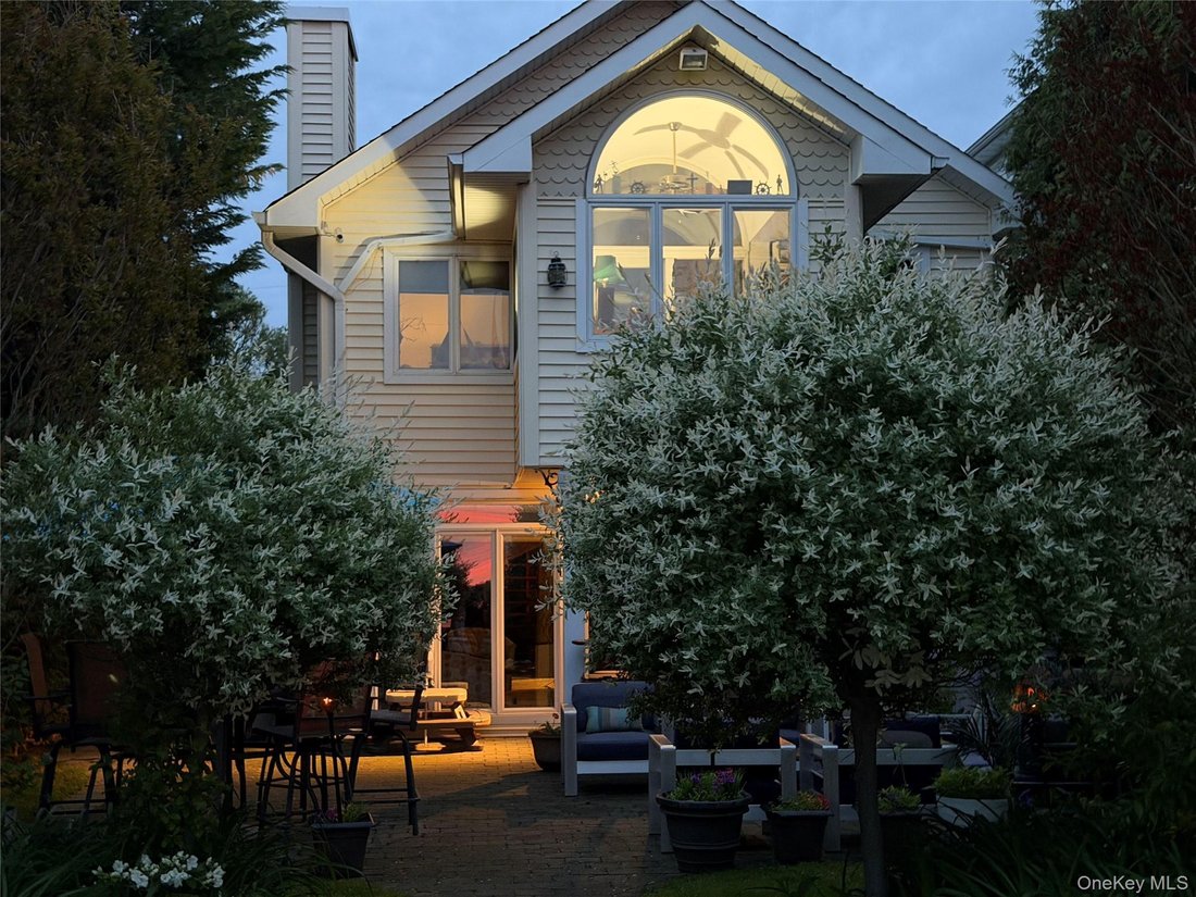 House in Long Beach, New York, United States 1 - 17531826