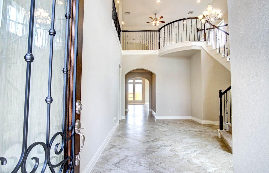 House in Houston, Texas, United States 2 - 17988973