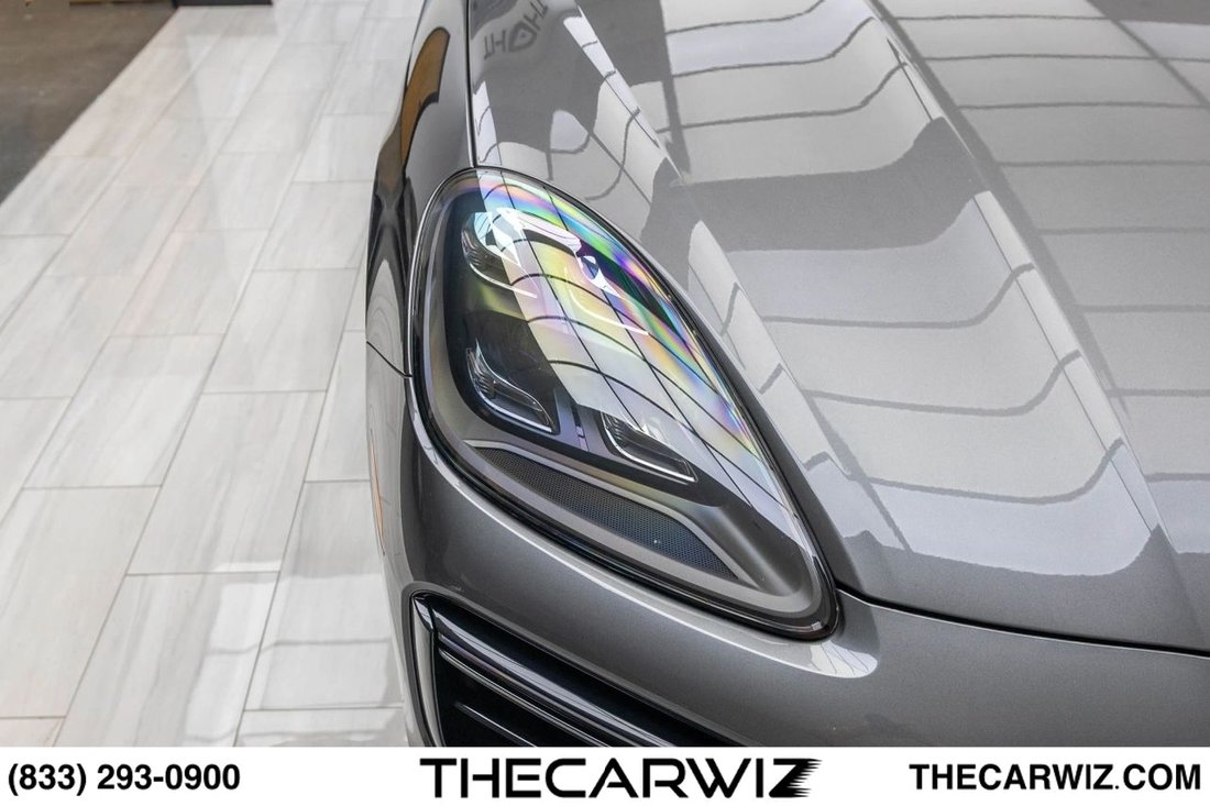 Suv in Las Vegas, NV, United States 2 - 17995428