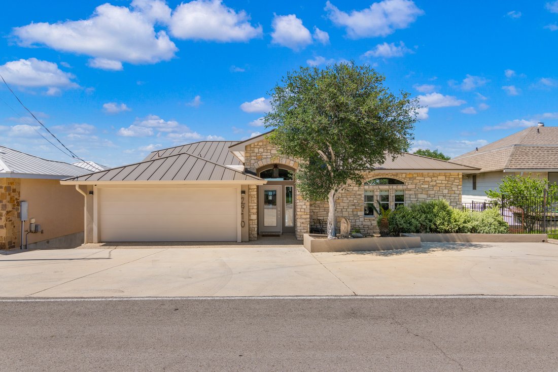 House in Canyon Lake, Texas, United States 2 - 17984300