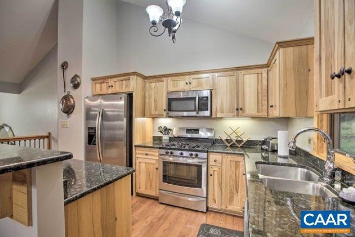 House in Beech Grove, Virginia, United States 3 - 17984698