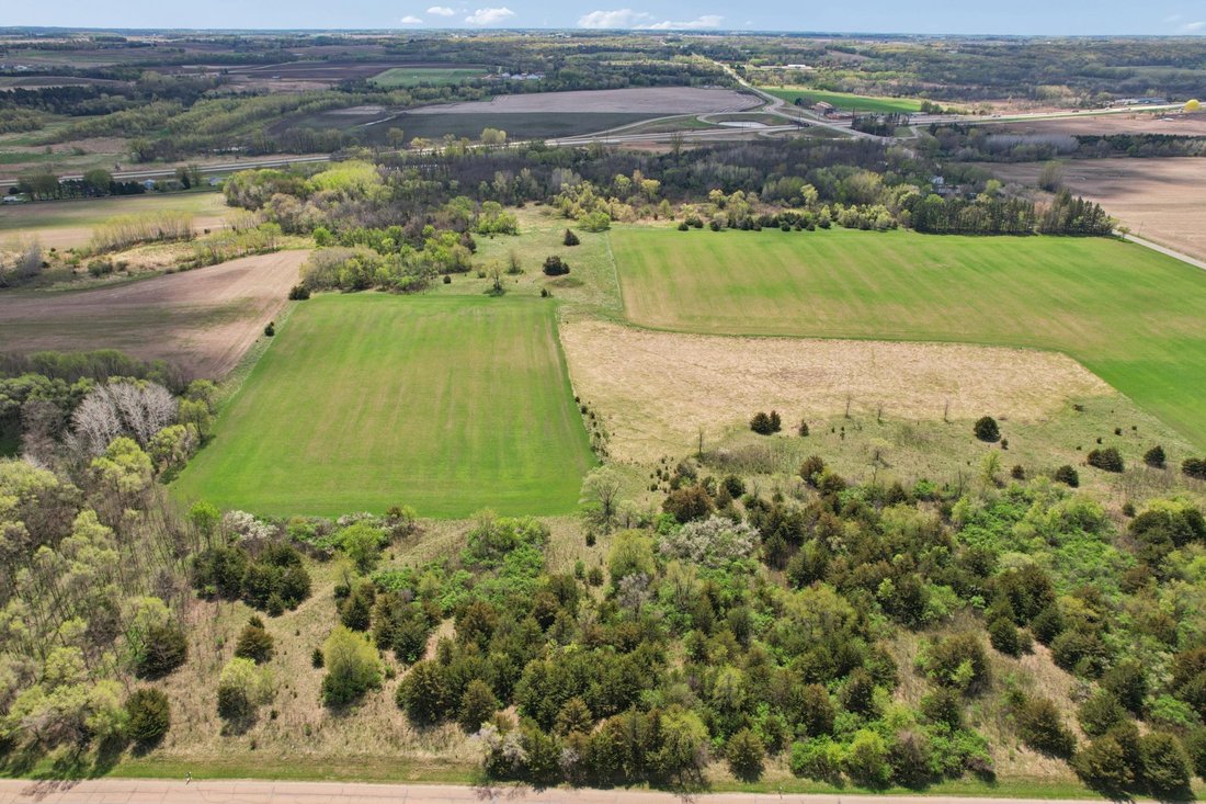 Farm Ranch in Jordan, Minnesota, United States 1 - 17986737