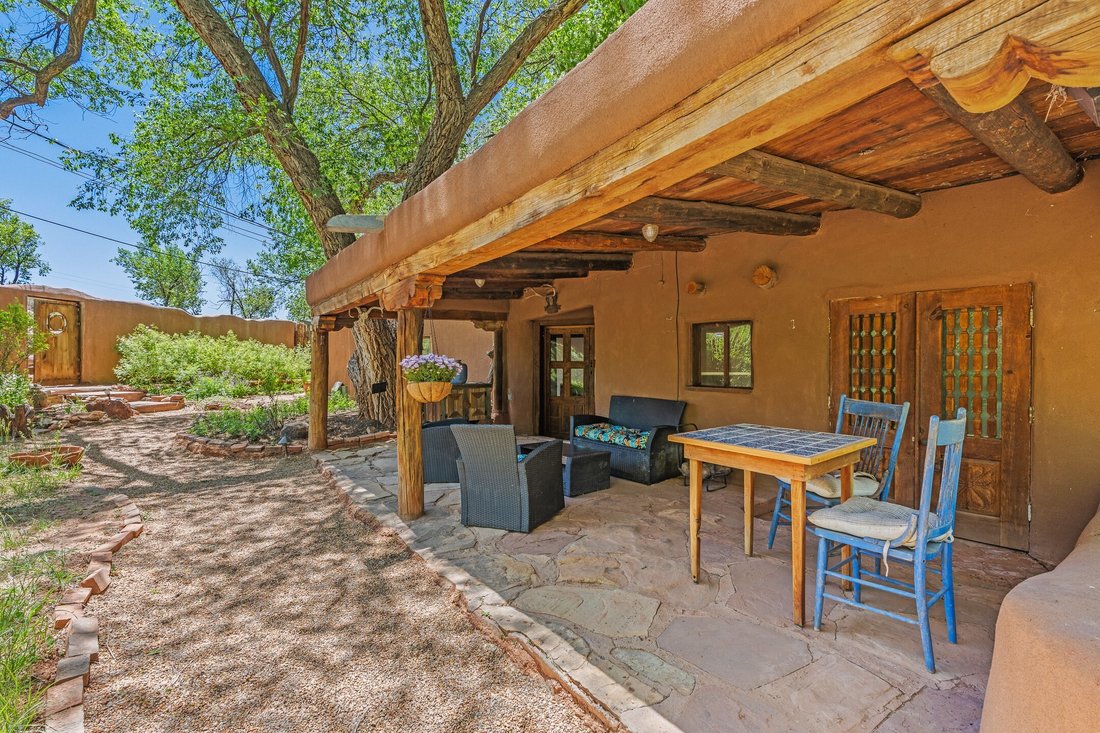 House in Santa Fe, New Mexico, United States 2 - 17996887