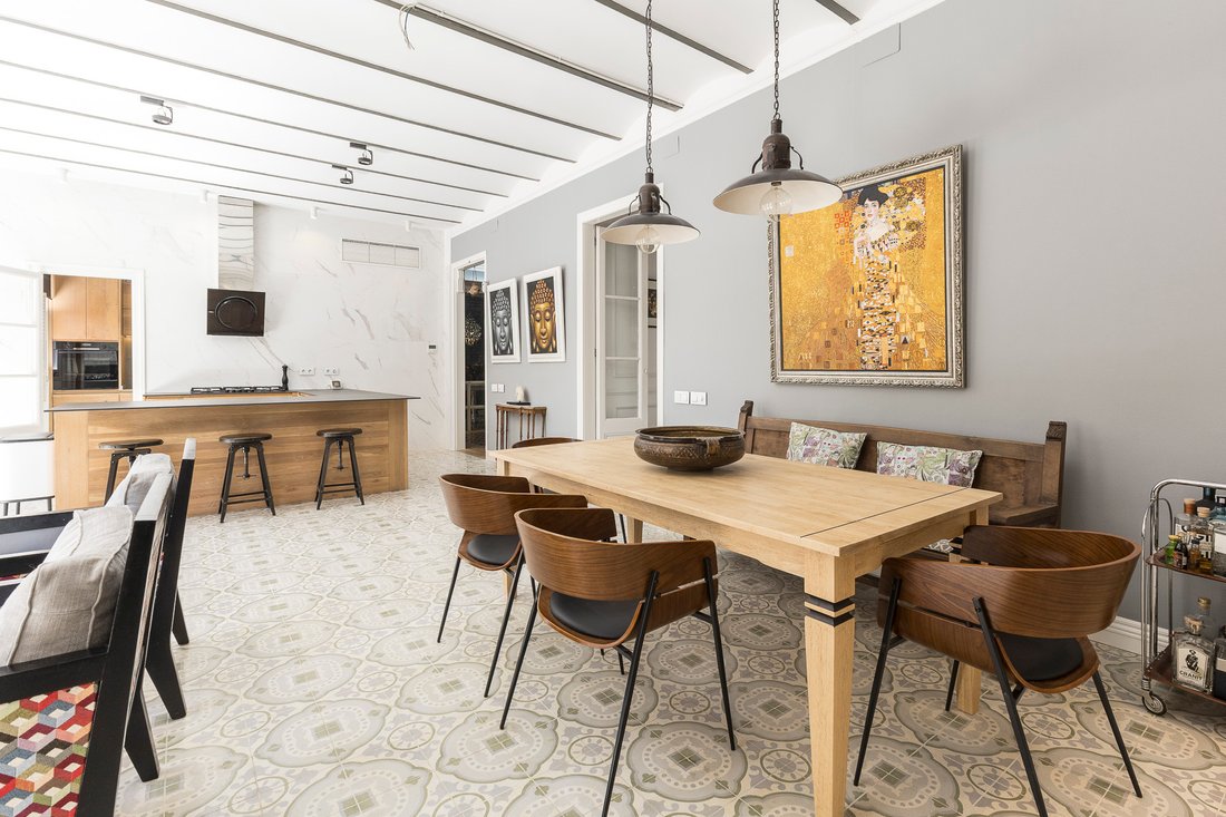 Apartment in Ciutat Vella, Barcelona, Spain 5 - 17988380