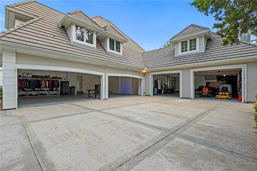 House in Lee's Summit, Missouri, United States 3 - 17995547