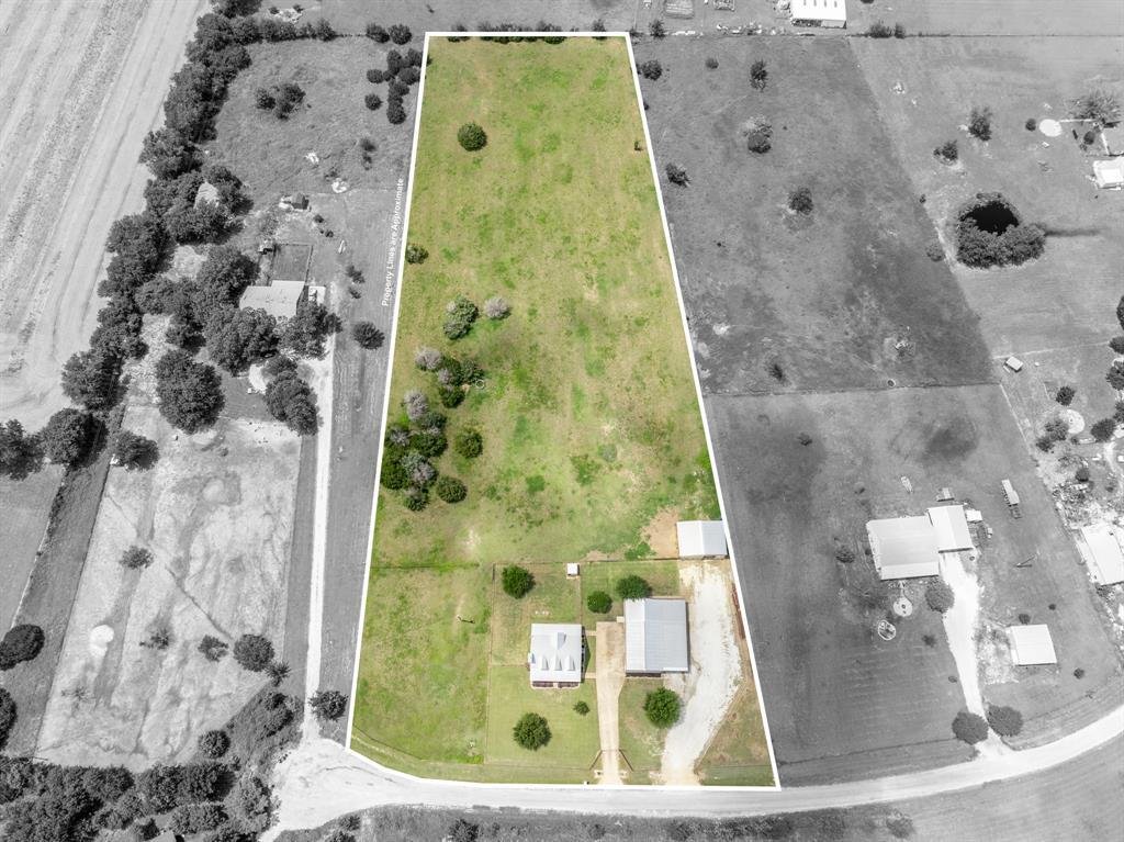 House in Crawford, Texas, United States 3 - 17985455