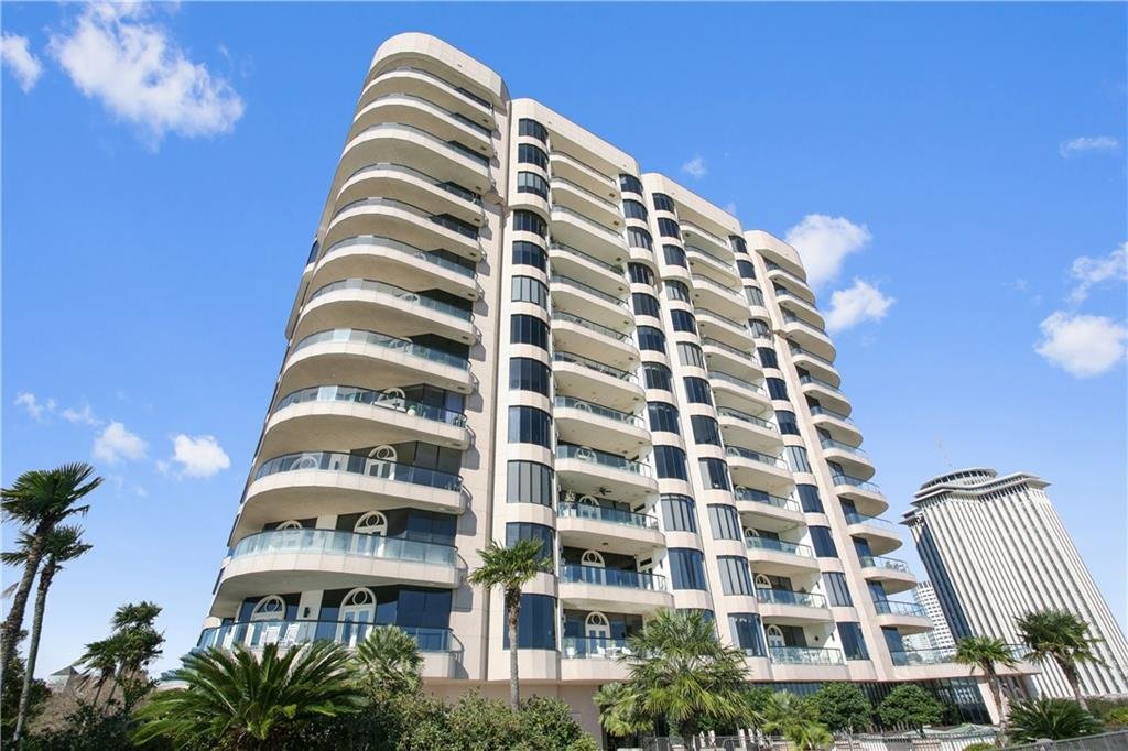 Condo in New Orleans, Louisiana, United States 1 - 17988274