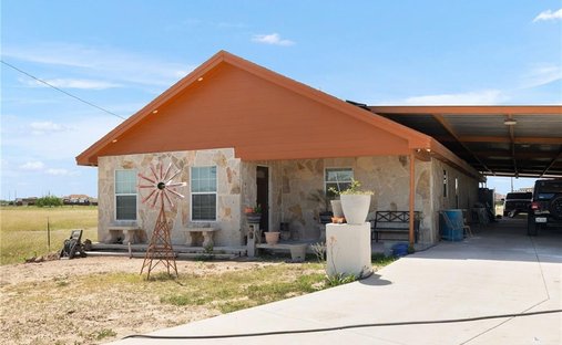 House in Weslaco, Texas, United States 1