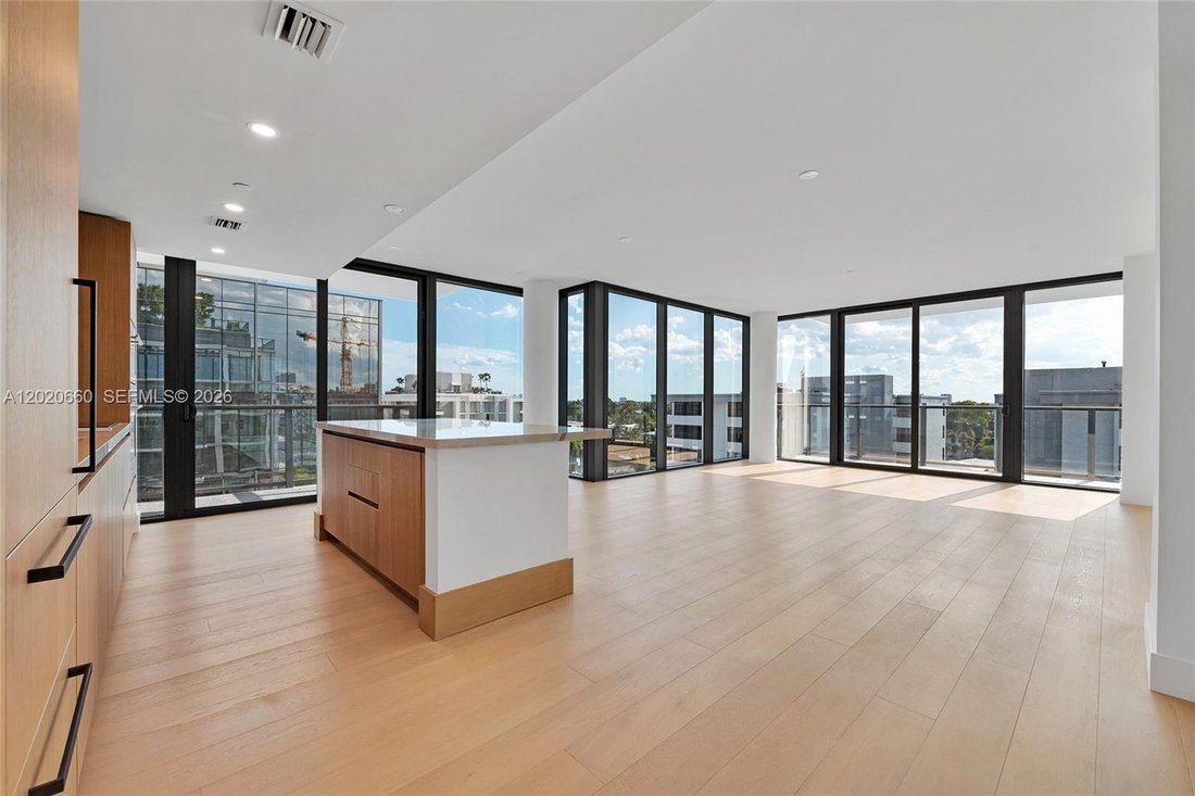 Condo in Bal Harbour, Florida, United States 3 - 17985959