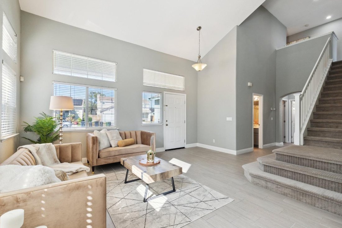 House in Tracy, California, United States 5 - 17984050