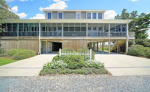 House in Oak Island, North Carolina, United States 1