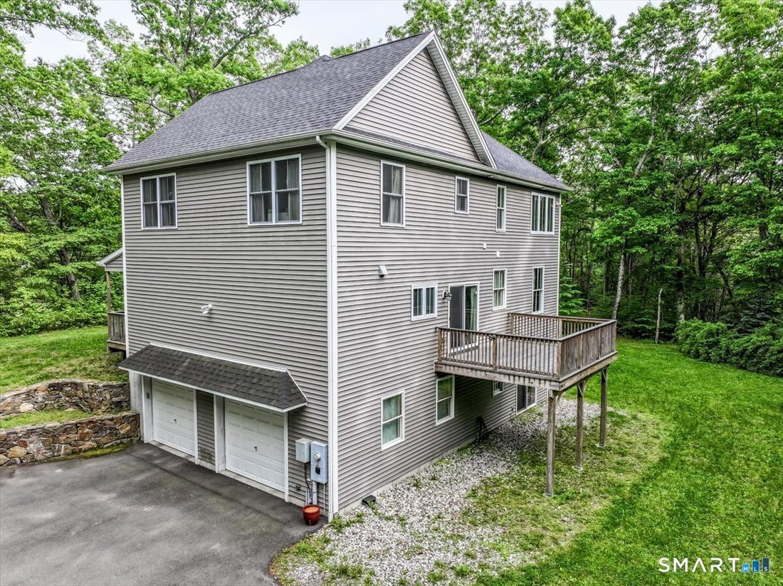 House in Bethel, Connecticut, United States 2 - 17997017