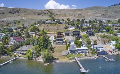 House in Vernon, British Columbia, Canada 1