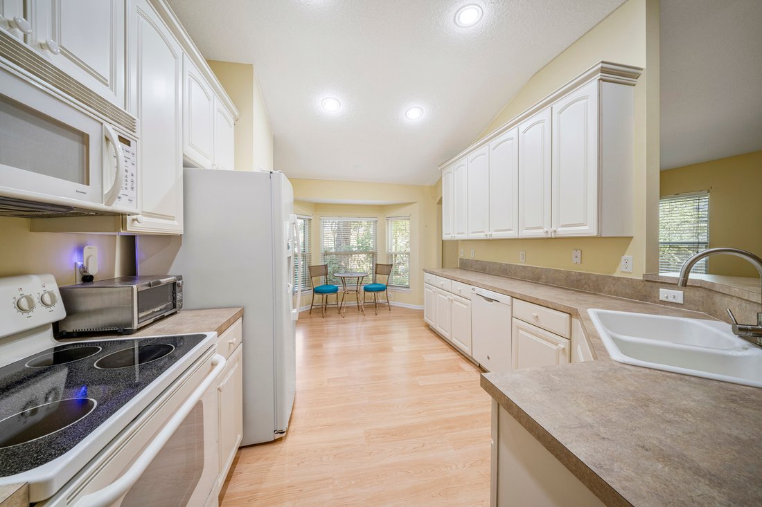 Fernandina Beach, Florida, United States 4 - 17991978