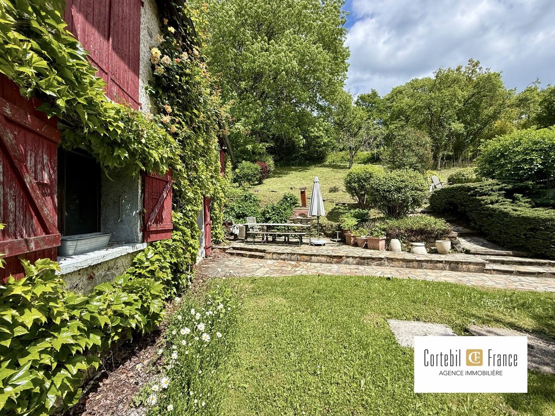Farm Ranch in Menthonnex-en-Bornes, Auvergne-Rhône-Alpes, France 2 - 17990540