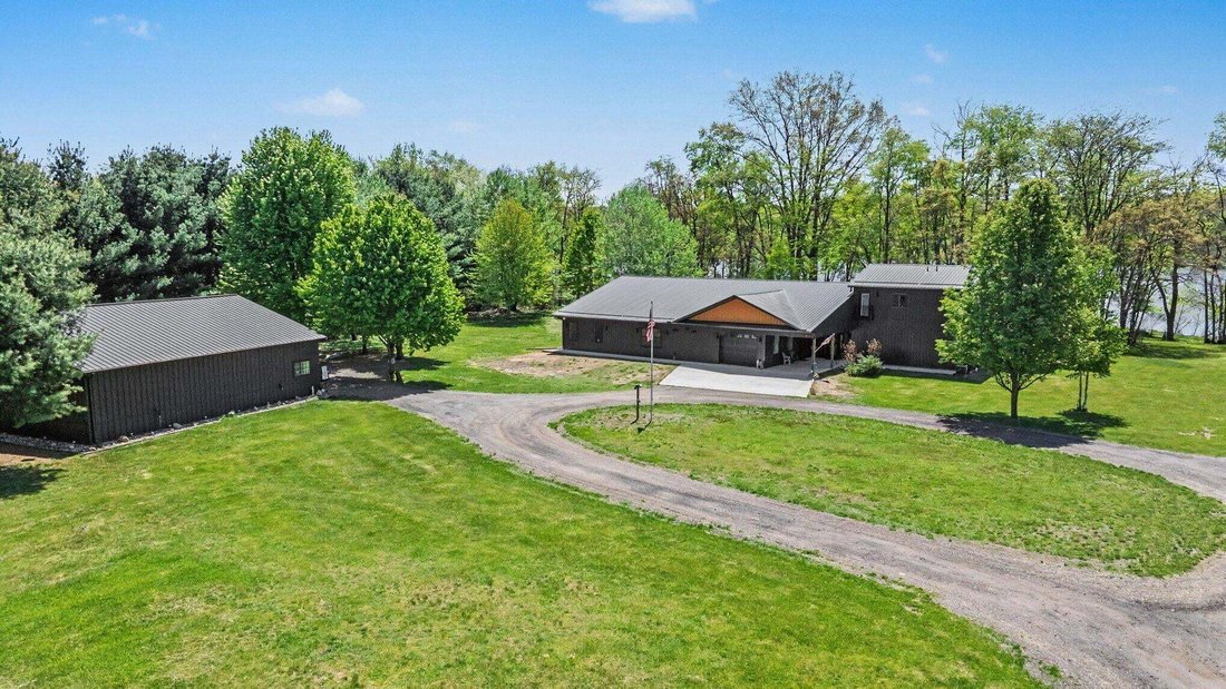 House in Allegan, Michigan, United States 1 - 17986881