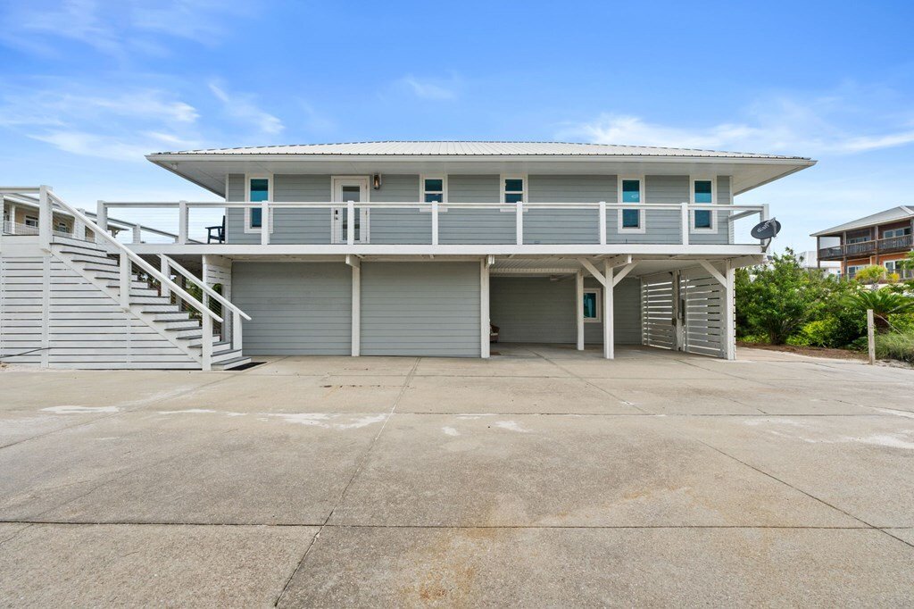 House in Port St. Joe, Florida, United States 2 - 17994165