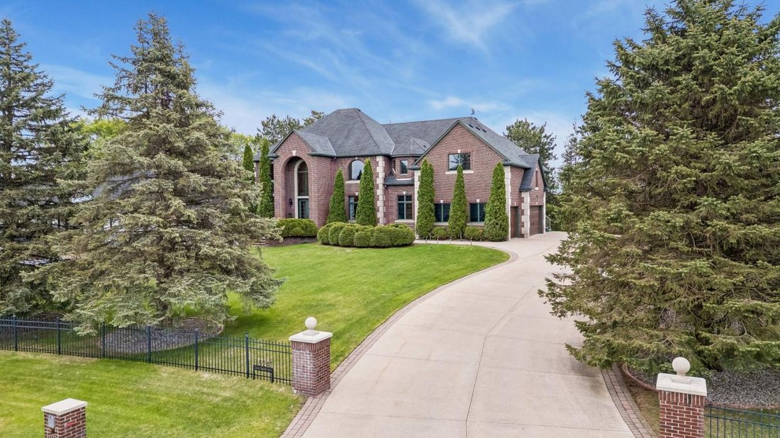 House in Anoka, Minnesota, United States 3 - 17991414