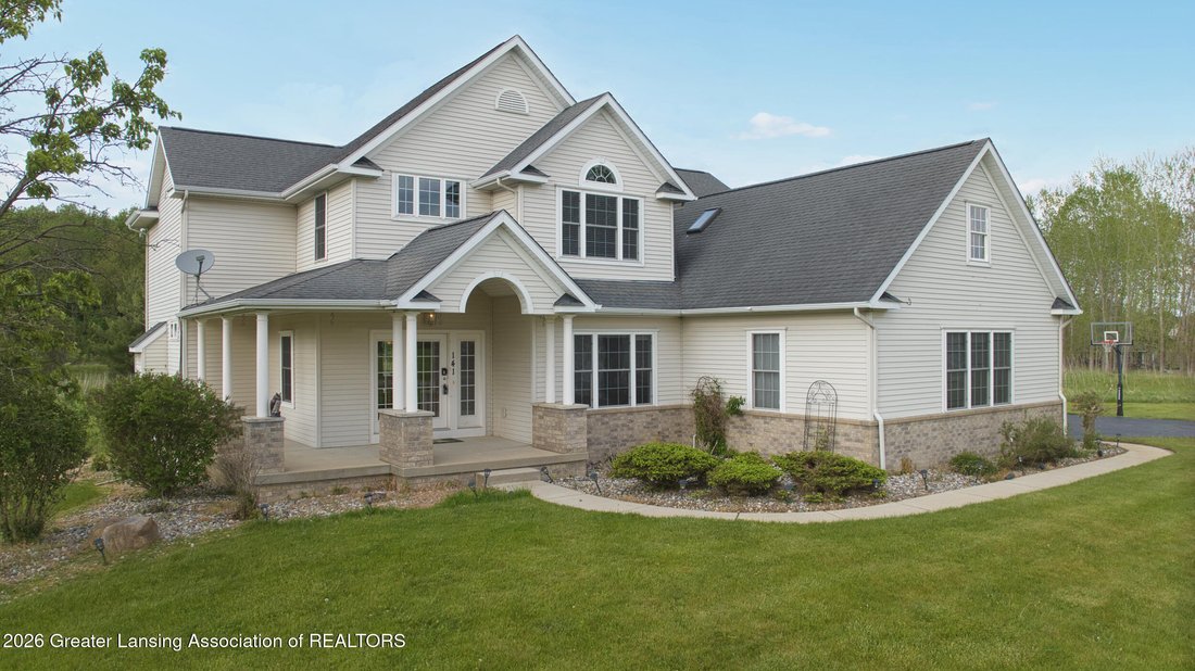 House in Meridian charter Township, Michigan, United States 1 - 17986893