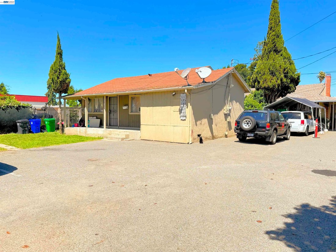 Hayward, California, United States 5 - 17991295