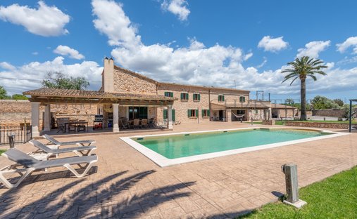 Finca in Santanyi, Balearic Islands, Spain 1