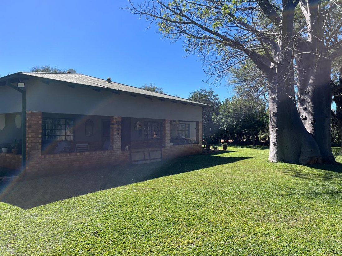 Farm Ranch in Alldays, Limpopo, South Africa 1 - 17992243