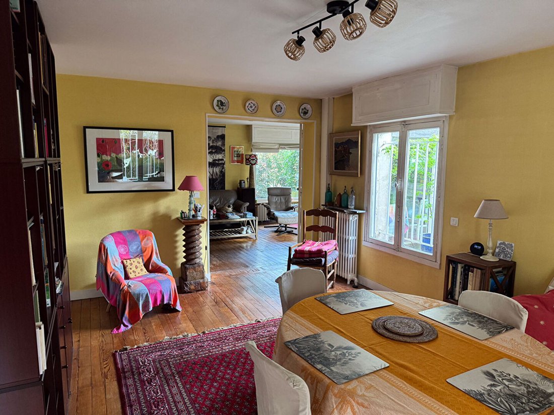 Villa in Bourg, Pessac, France 3 - 17997485