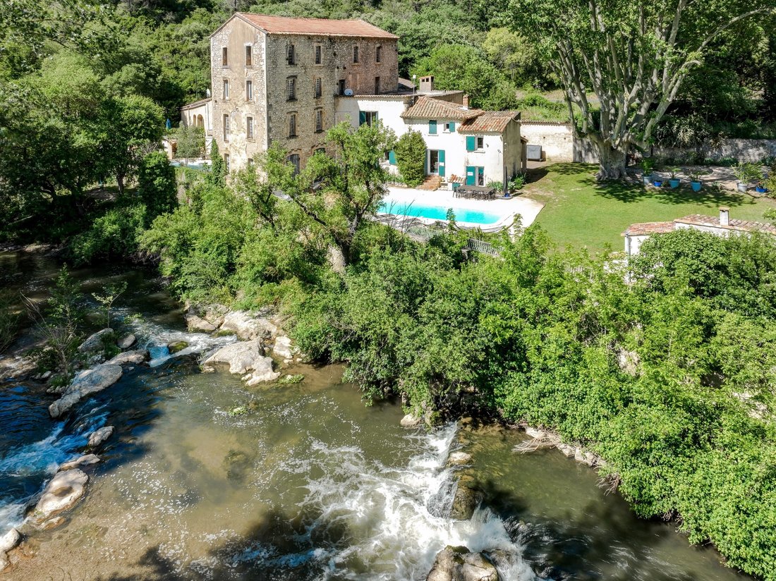 House in Ventabren, Provence-Alpes-Côte d'Azur, France 1 - 17987113
