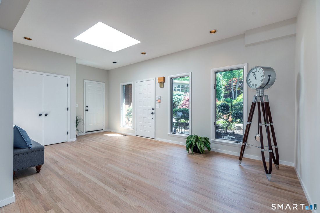 House in New Milford, Connecticut, United States 5 - 17993376