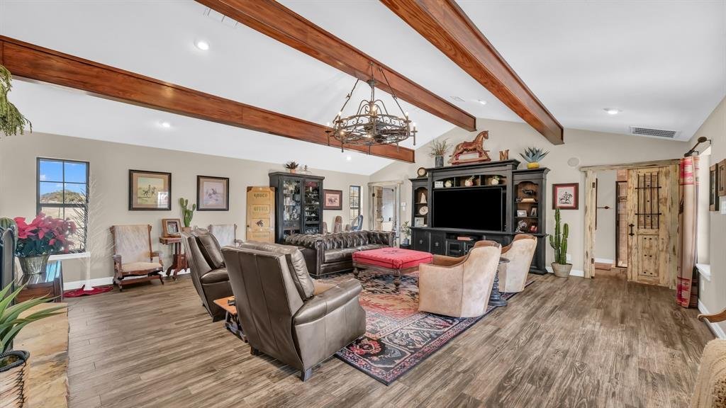 Farm Ranch in Stephenville, Texas, United States 3 - 17985473