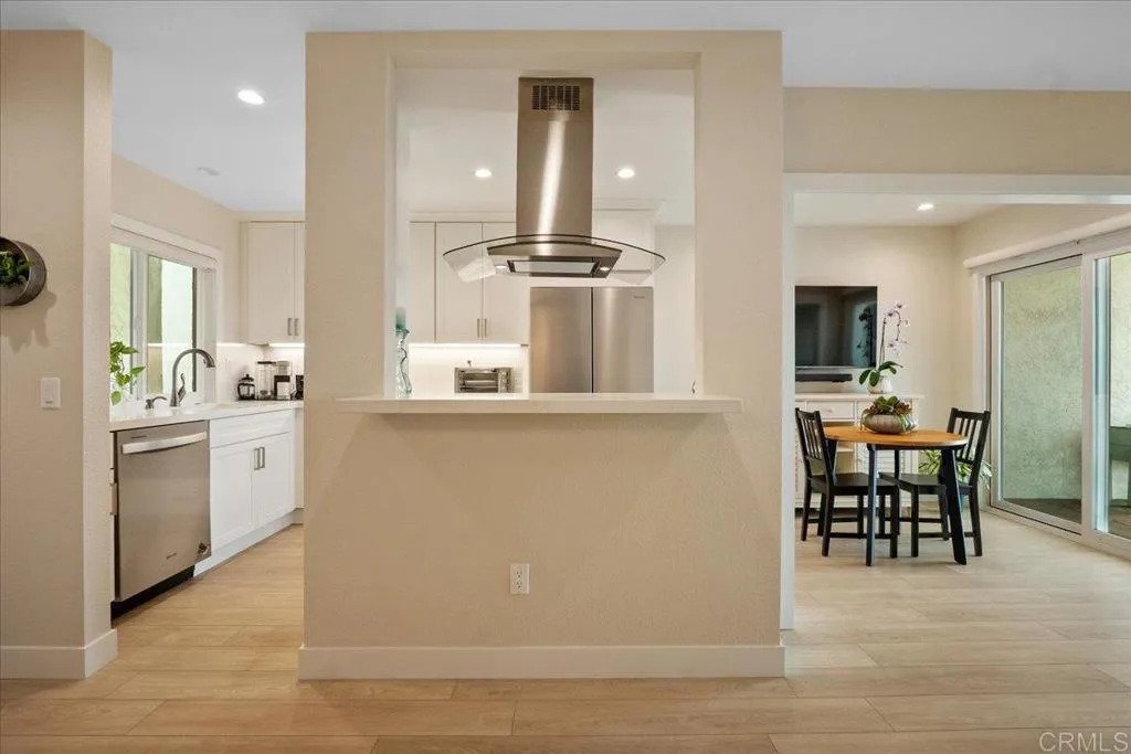 House in Carlsbad, California, United States 5 - 17990377