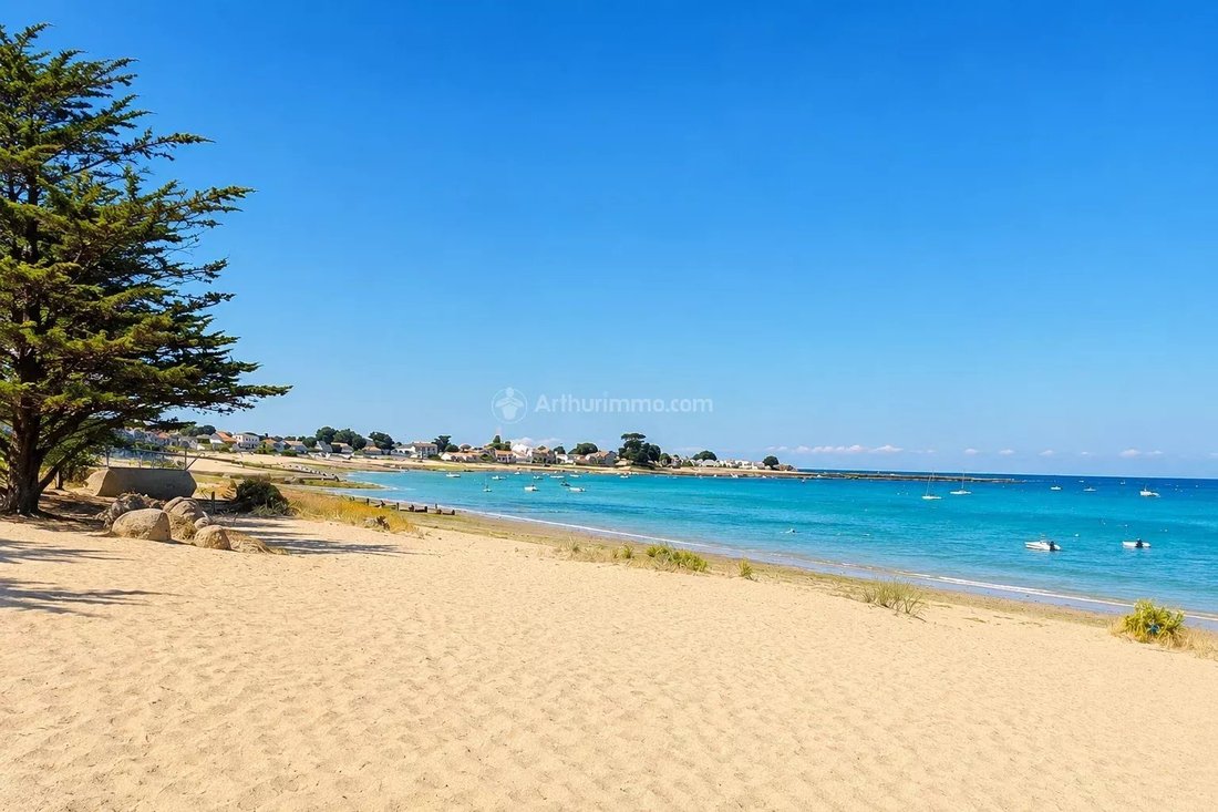 Estate in Noirmoutier Centre, Noirmoutier-en-l'Île, France 1 - 17762959