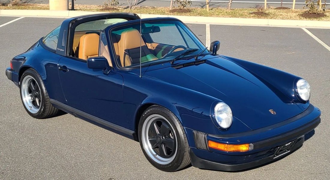 Cabriolet in Ashburn, VA, United States 2 - 15008159
