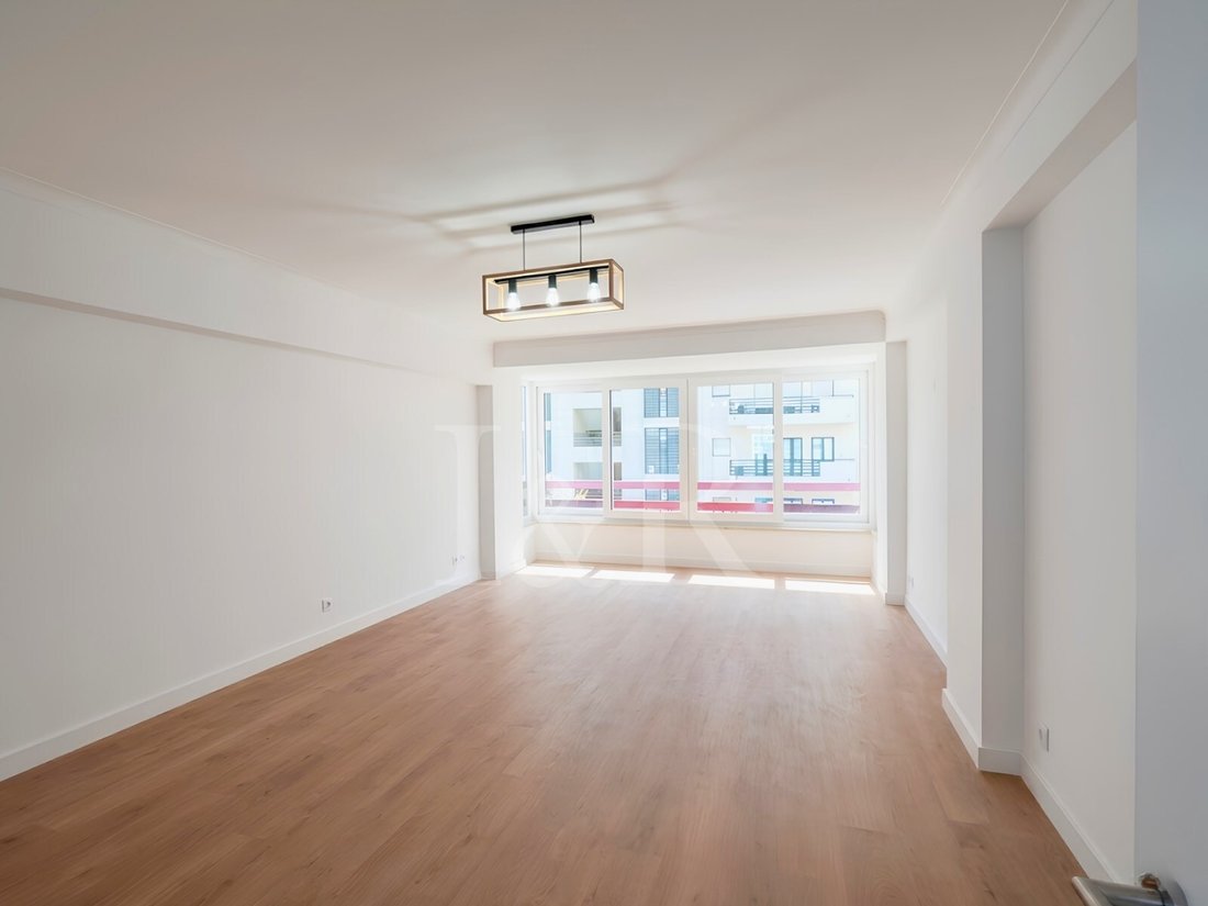 Apartment in Sao Domingos de Benfica, Lisbon, Portugal 2 - 17986196
