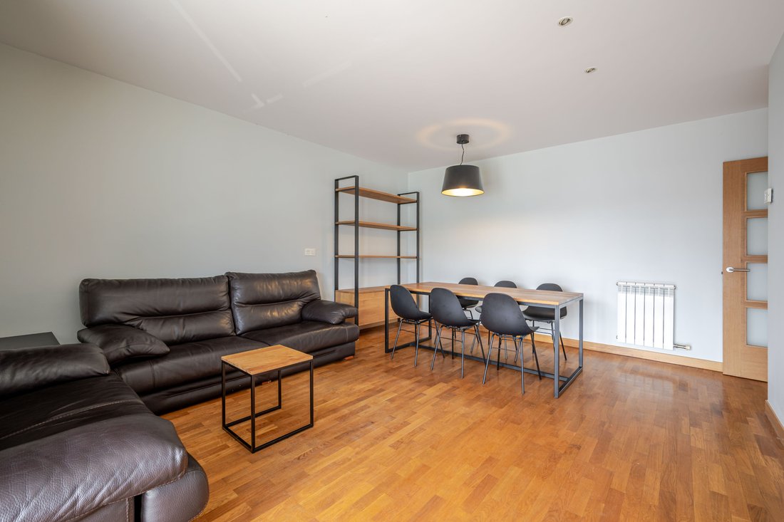 Apartment in Mendebaldea, Donostia-San Sebastian, Spain 4 - 17989321