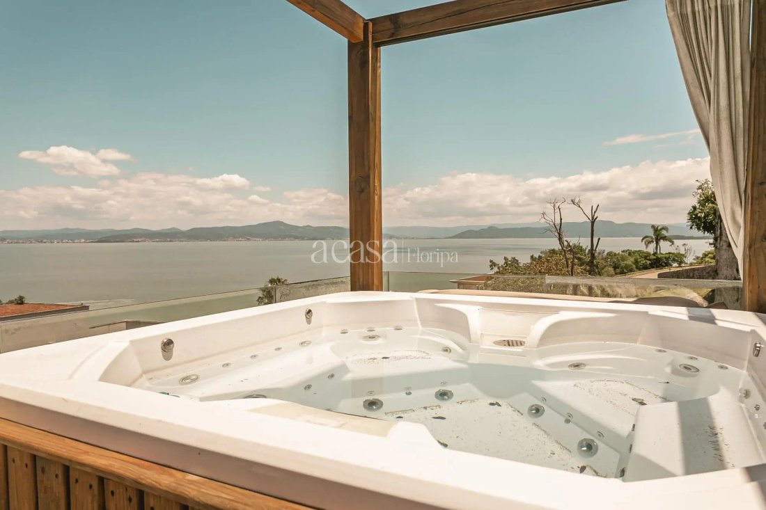 Condo in Florianópolis, State of Santa Catarina, Brazil 4 - 17985836