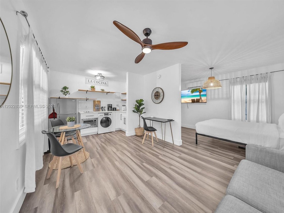 Fort Lauderdale, Florida, United States 5 - 17987968