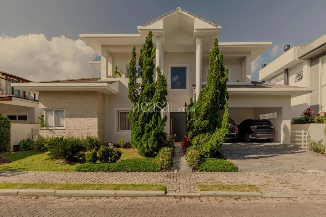 Condo in Florianópolis, State of Santa Catarina, Brazil 1 - 17984311