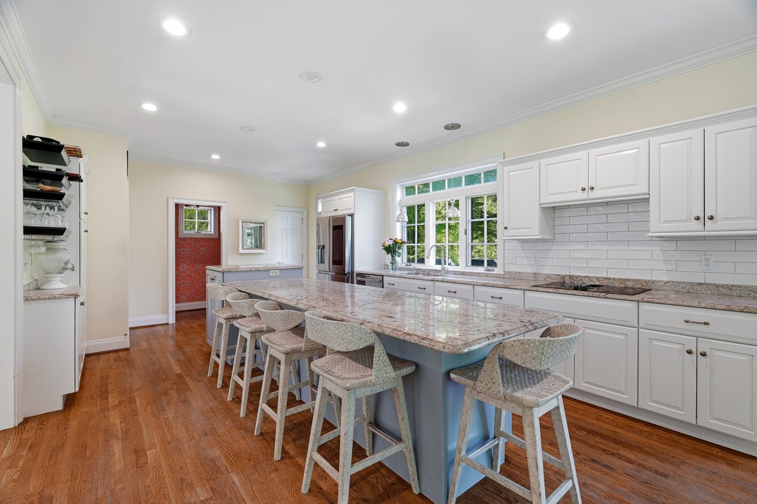 House in Essex, Connecticut, United States 4 - 17984283