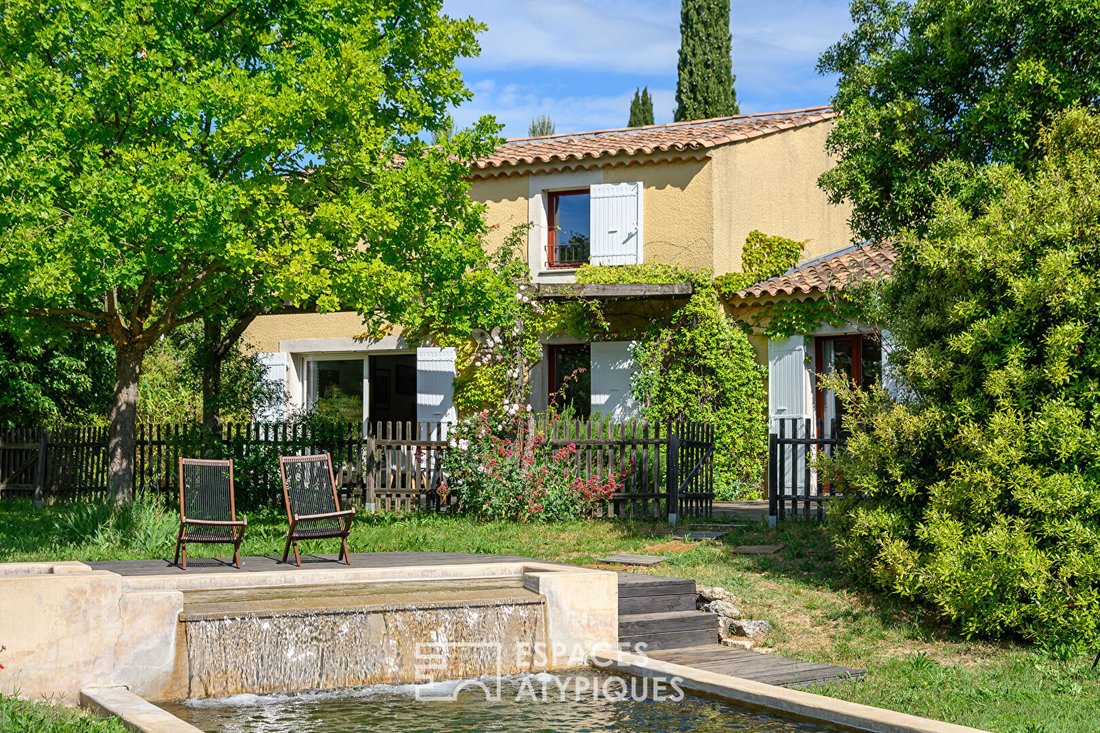 Villa in Lacoste, Provence-Alpes-Côte d'Azur, France 2 - 17986532