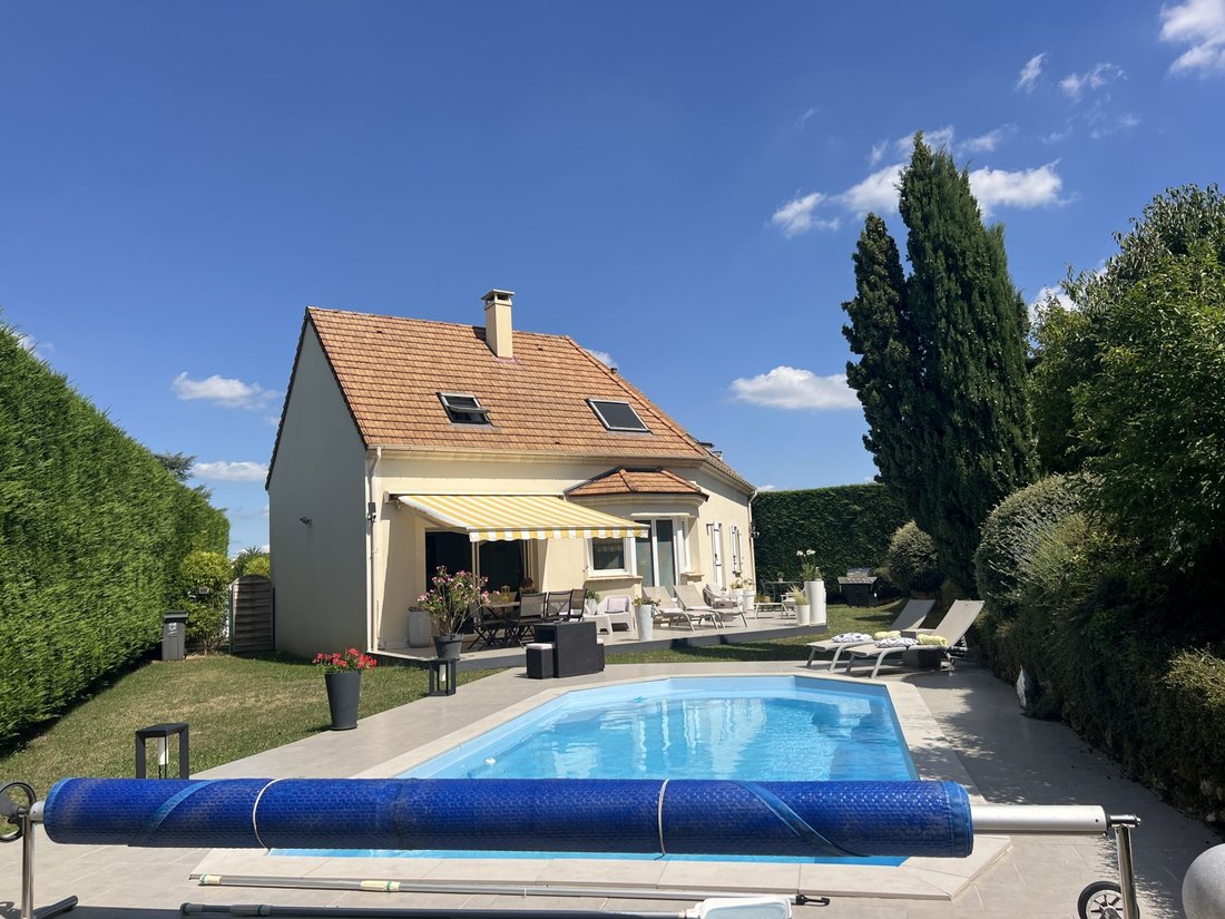House in Nozay, Ile-de-France, France 1 - 17990407