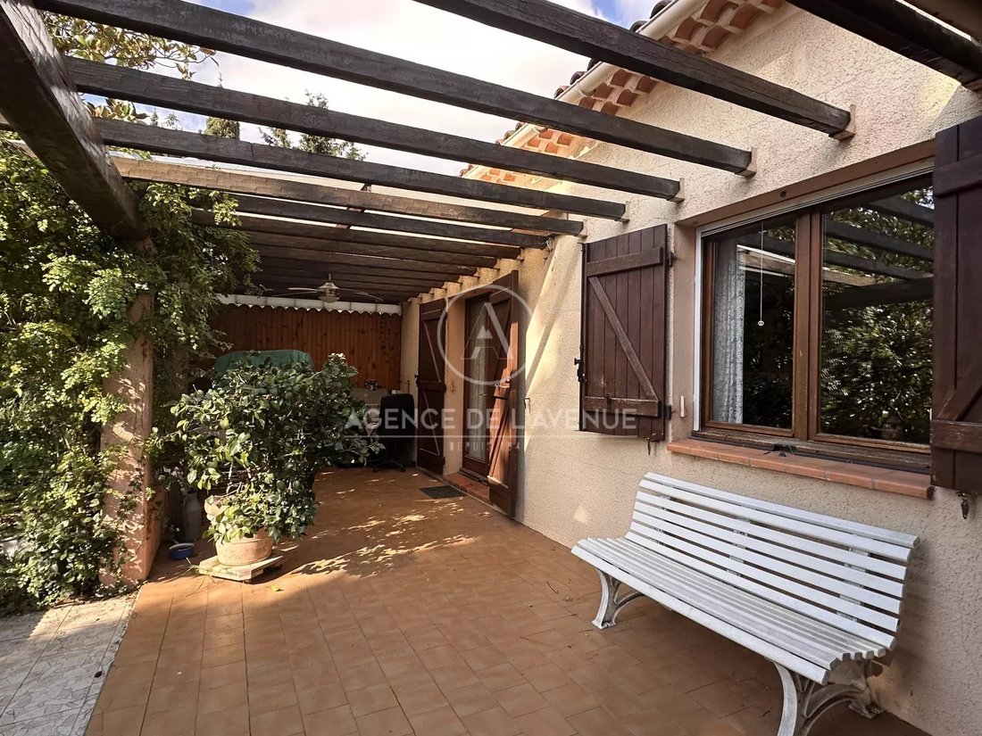 House in Balaguier-Aiguillette, La Seyne-sur-Mer, France 2 - 17986315
