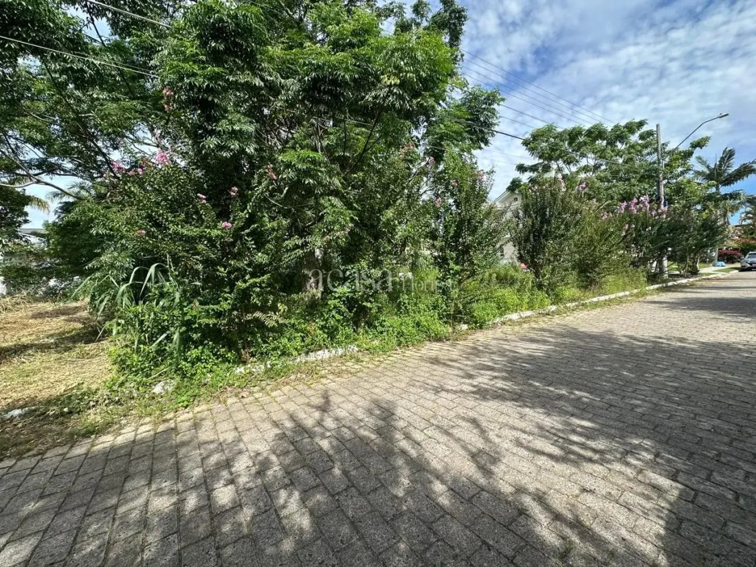 Land in Florianópolis, State of Santa Catarina, Brazil 2 - 17986469