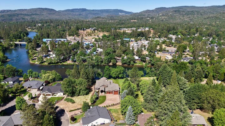 House in Shady Cove, Oregon, United States 3 - 17990754